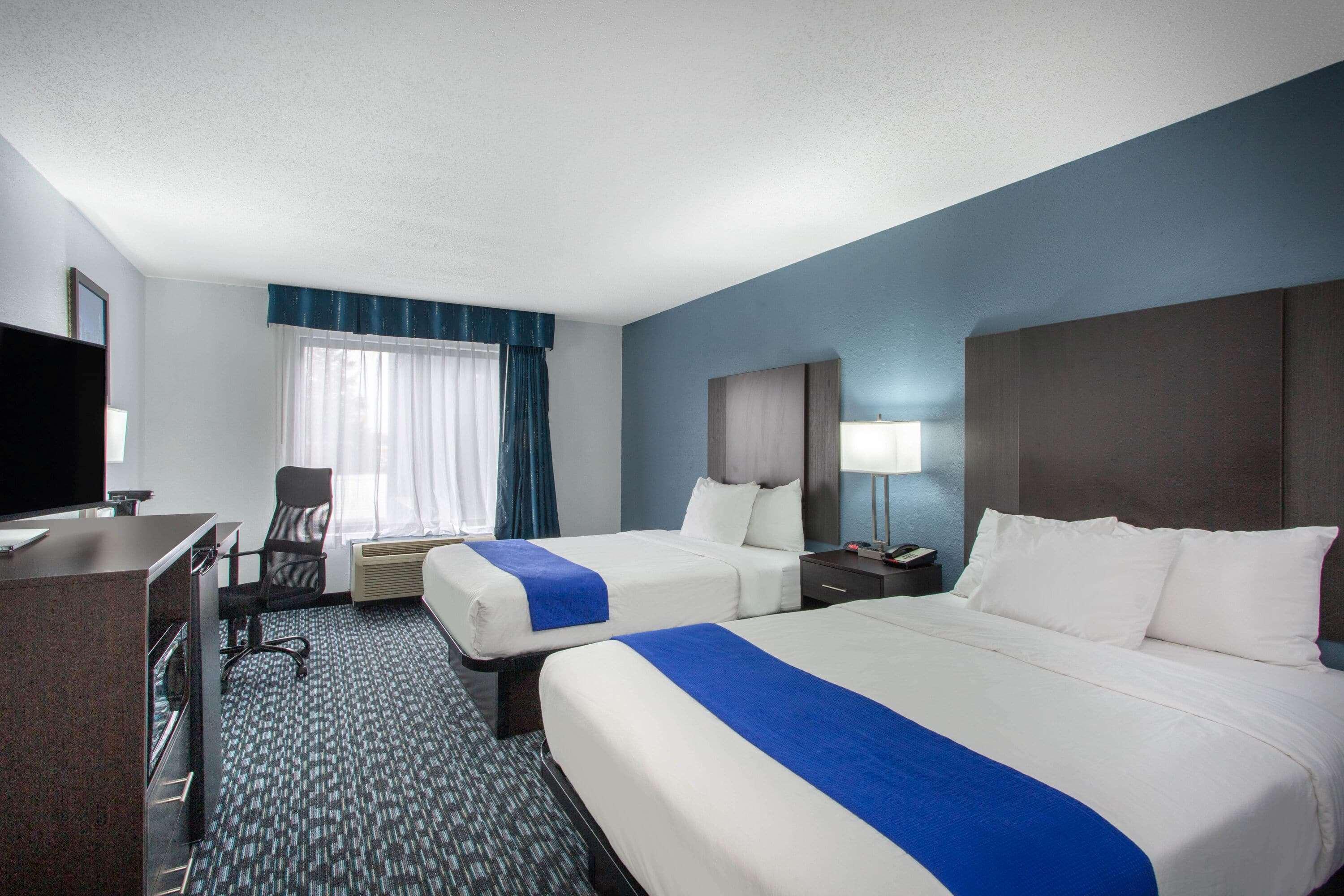 Baymont By Wyndham Charlotte University Экстерьер фото